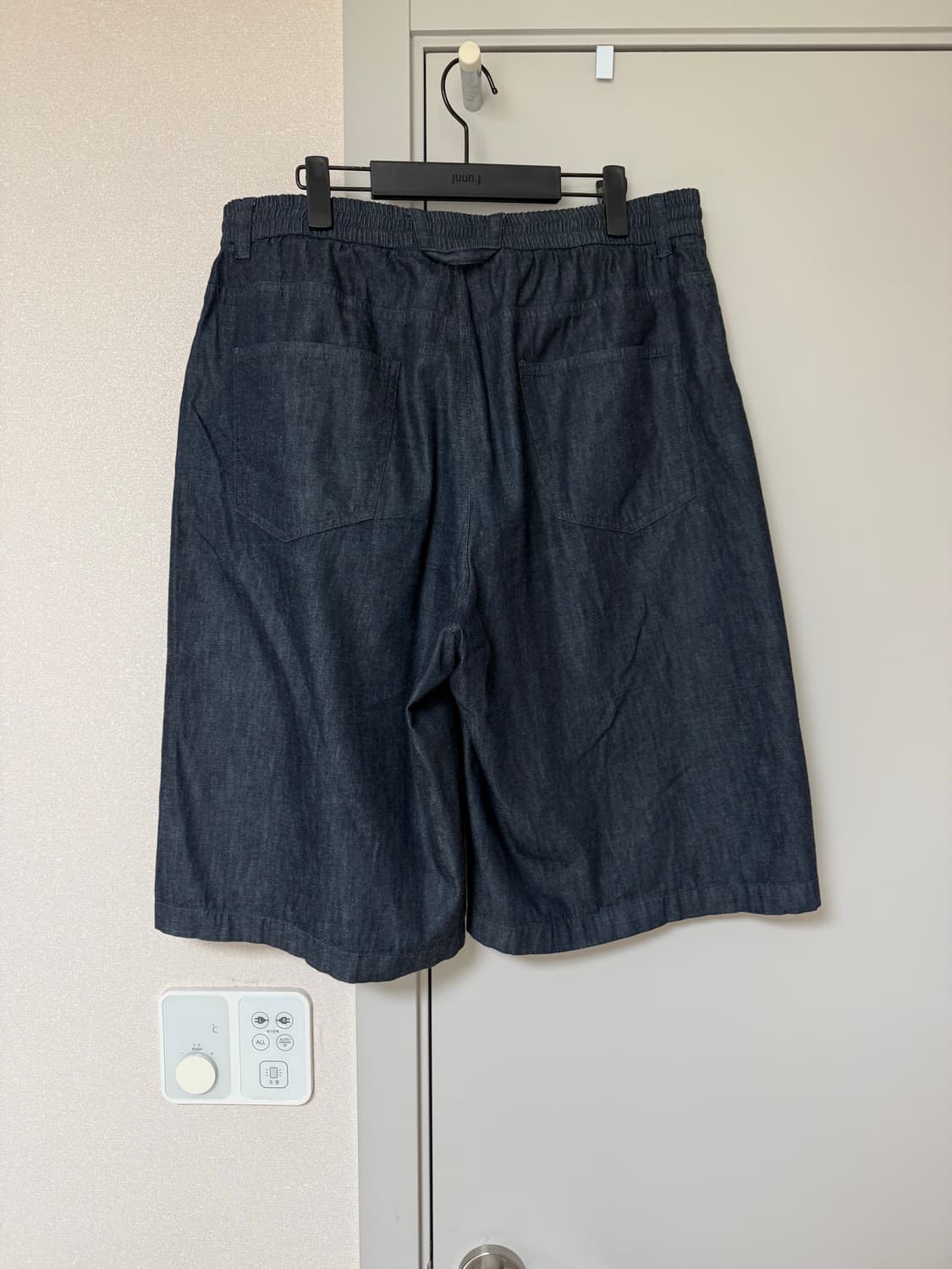 [52] 솔리드옴므 블루 라이트데님 버뮤다 반바지 상품이미지2