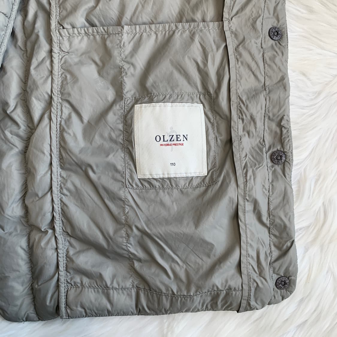 OLZEN 구스 다운 남성 경량 패딩 조끼 1706 상품이미지8