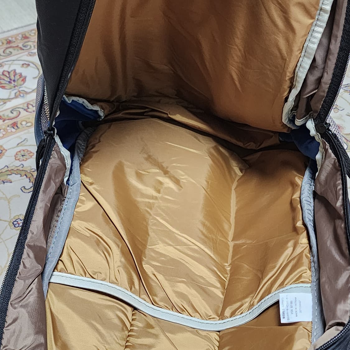 언더아머 백팩 가방
 상품이미지4