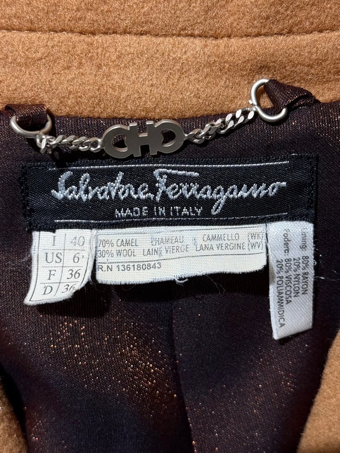 페라가모 카멜 울 블렌드 더블 포켓 롱 코트 상품이미지9