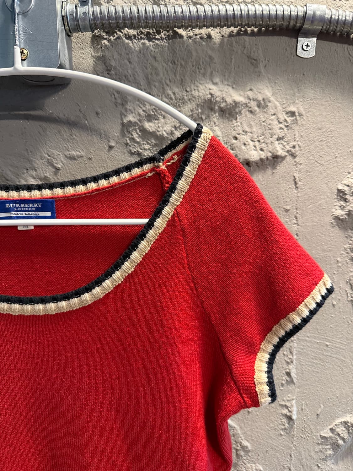 버버리 BURBERRY 블루라벨 니트 반팔 트림 디테일 레드 M 상품이미지3