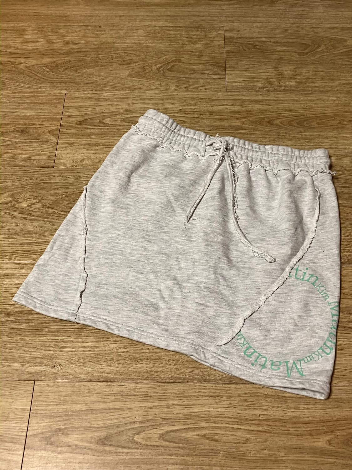 마뗑킴 치마 솔리드 로고 스커트 프리사이즈 상품이미지3