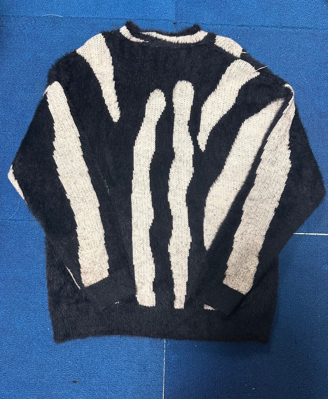 hairy over-fit knit 상품이미지4