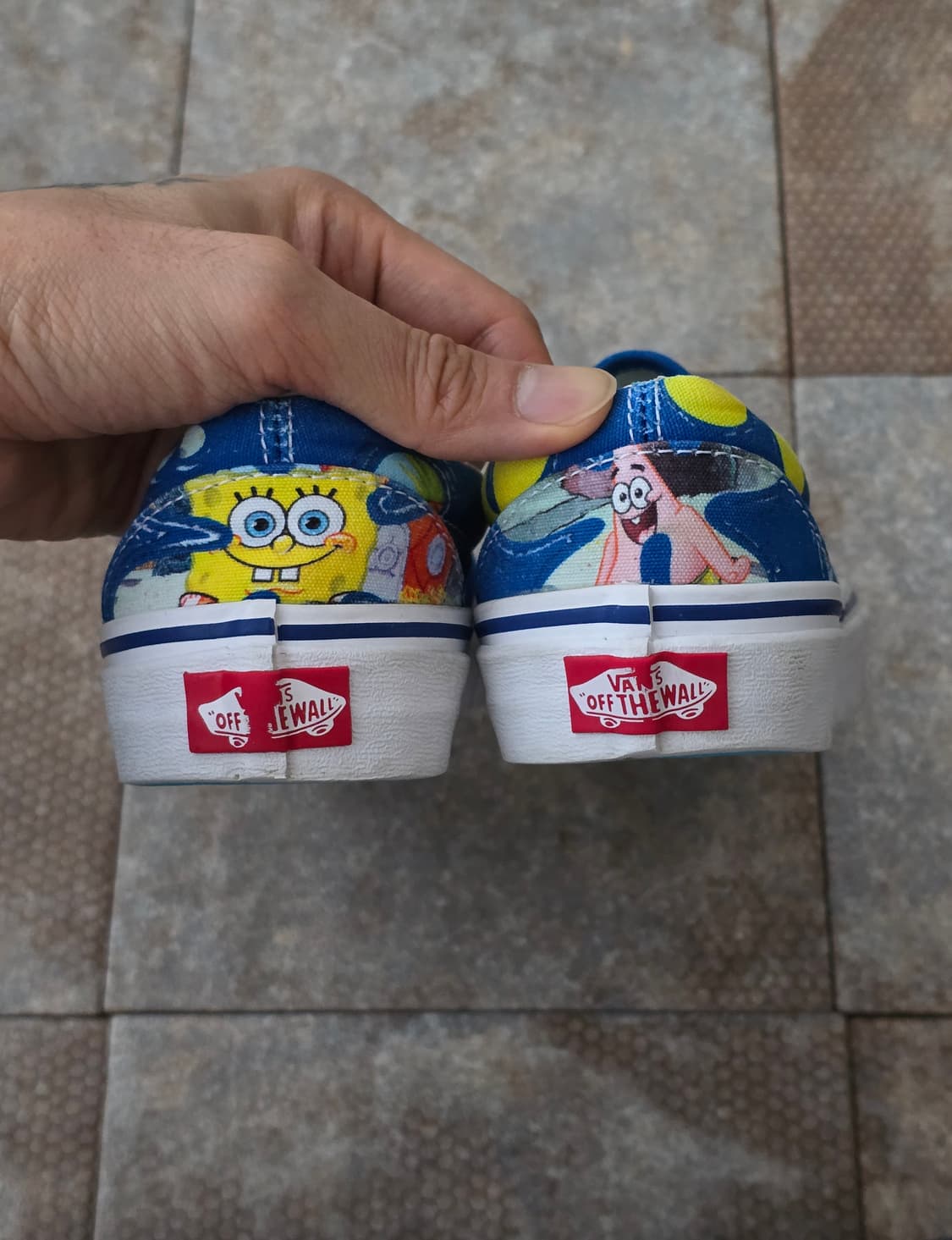 (225)반스 스폰지밥 클래식 슬립온 알로하밥 상품이미지9