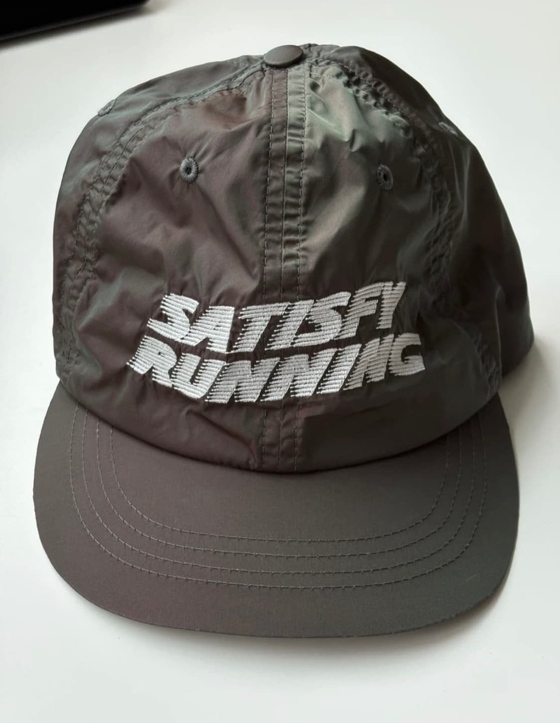 새티스파이 플라이트실크 러닝 캡 카키 상품이미지3