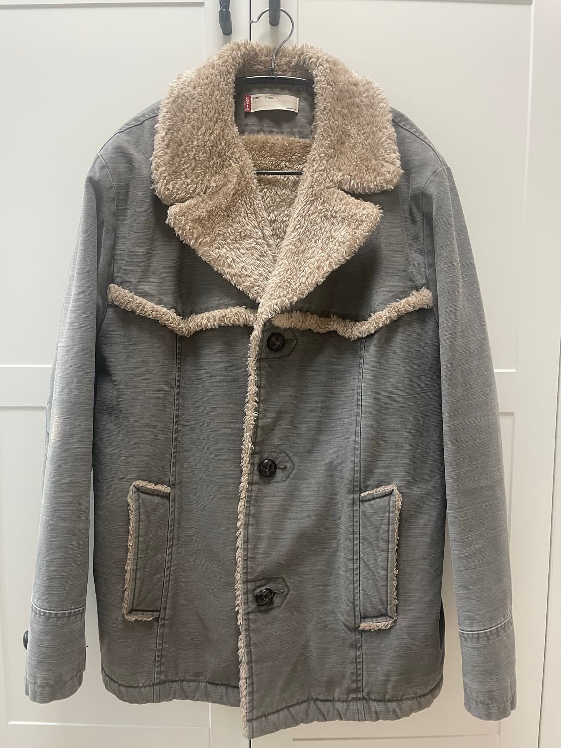 리바이스 무스탕 상품이미지1