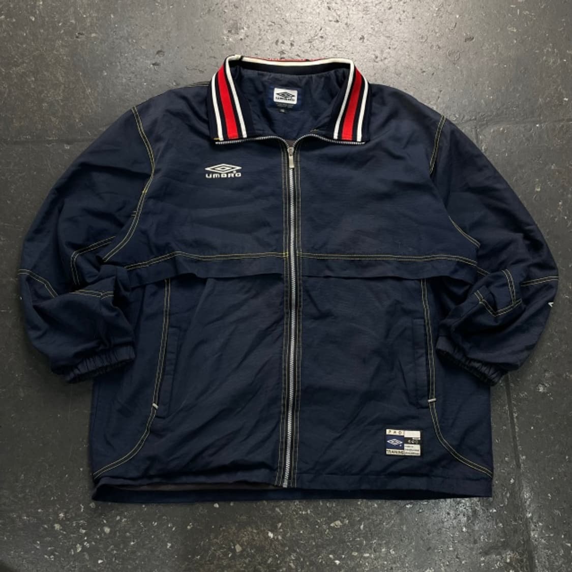 105 엄브로 프로드레이닝 올드스쿨 자켓 상품이미지1