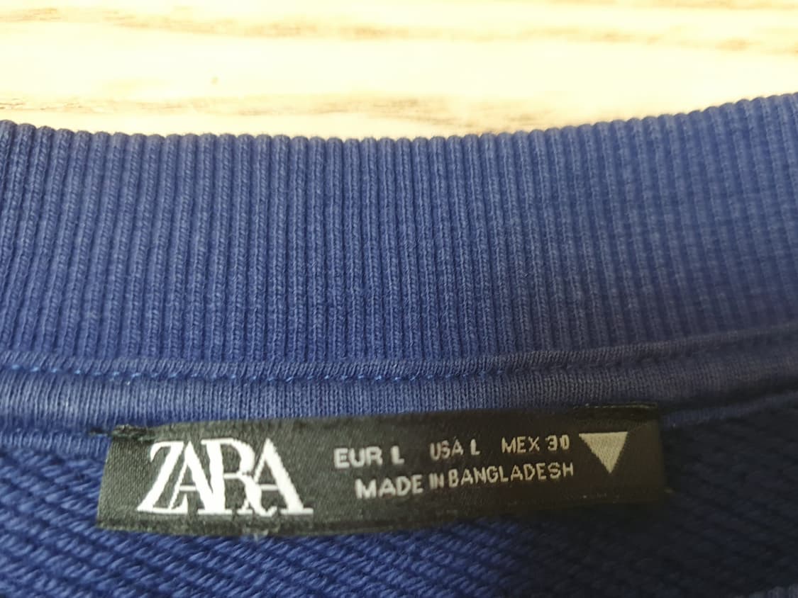 자라 네이비 자수 레터링 맨투맨 상품이미지2