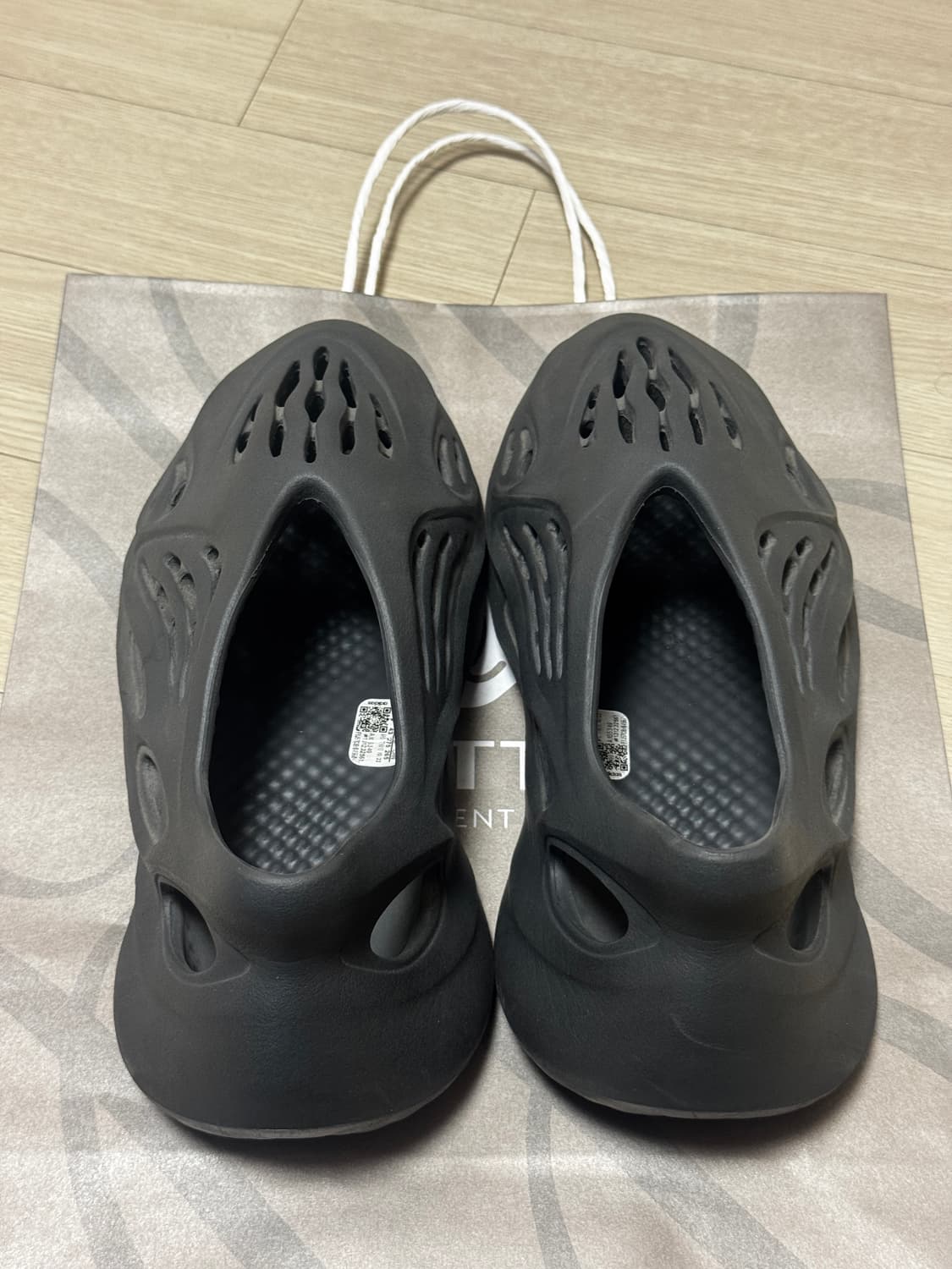 이지 폼러너 오닉스 275 상품이미지2