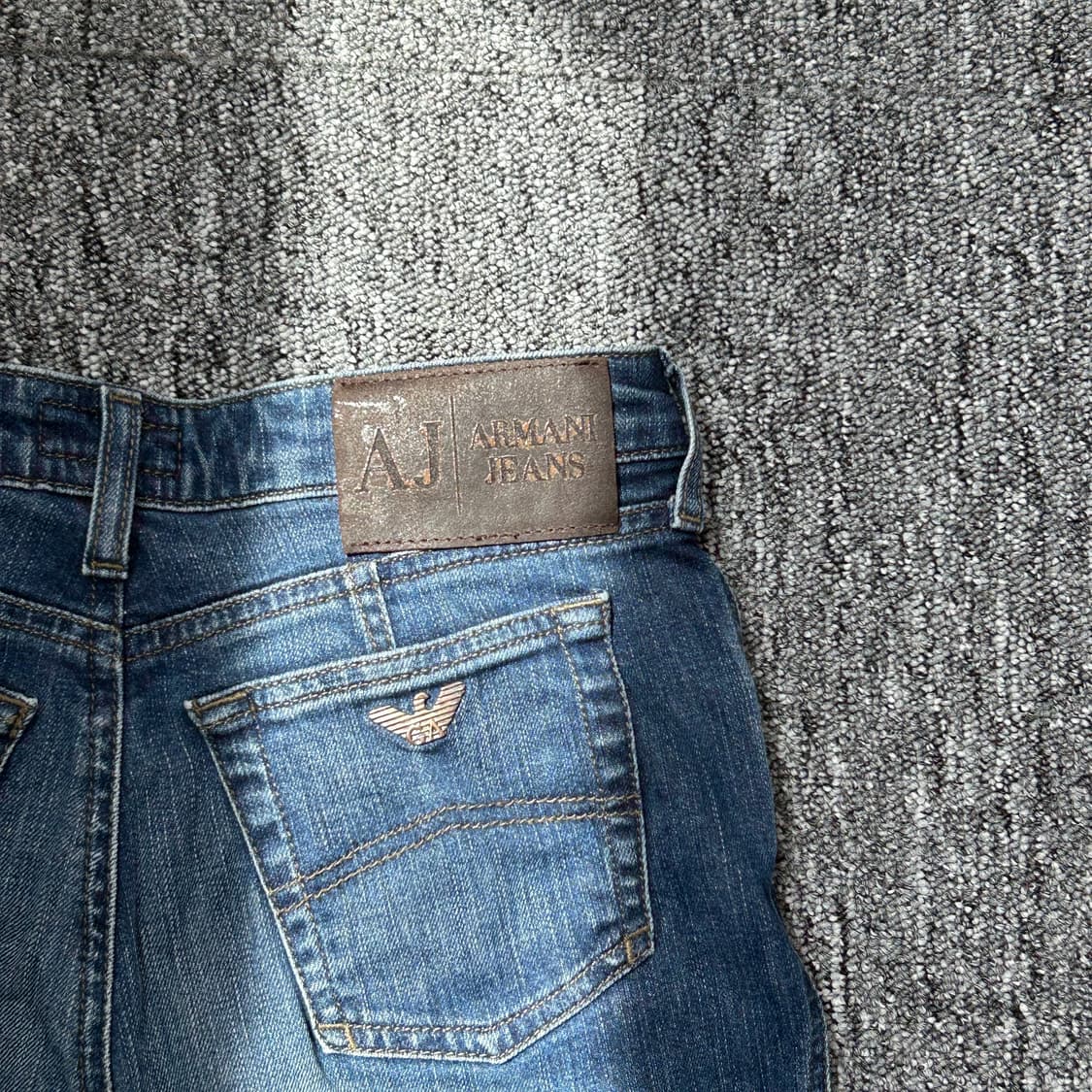 아르마니 진스 세미부츠컷 데님 팬츠 상품이미지4