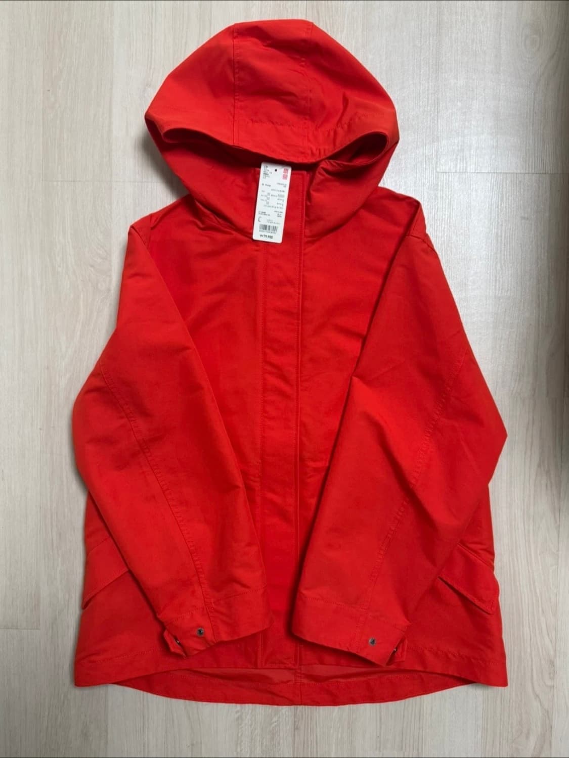 유니클로 후드 바람막이 상품이미지1