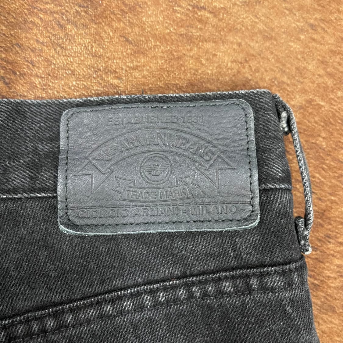90's 아르마니 블랙진. 상품이미지9