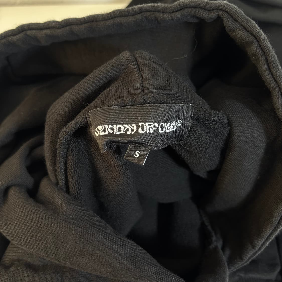 95-100 S 선데이오프클럽 블랙 루즈오버핏 스웻후드티 상품이미지4