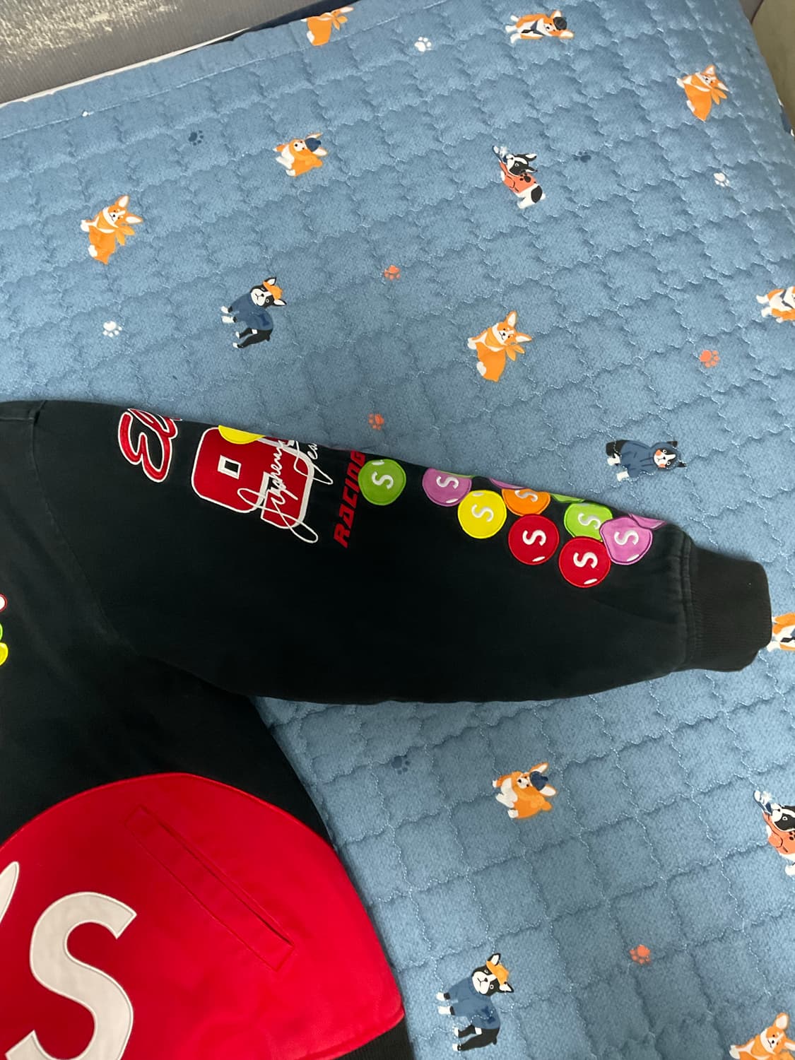 슈프림 x 스키틀즈 x 미첼 앤 네스 바시티 자켓 블랙 xl 상품이미지9