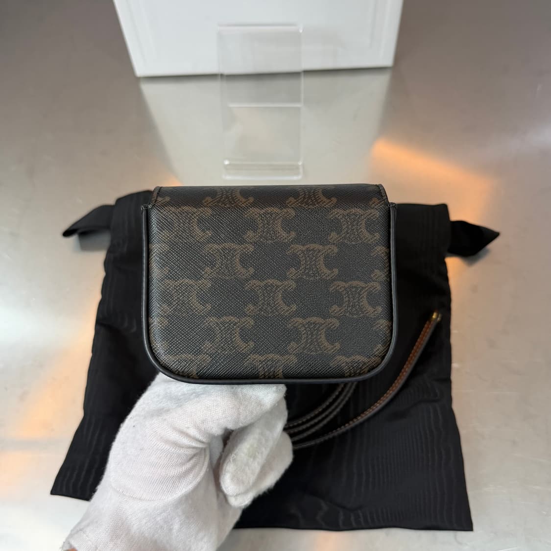 [리오브전포점] 셀린느 트리오페 미니 클로드 숄더 크로스백 상품이미지3