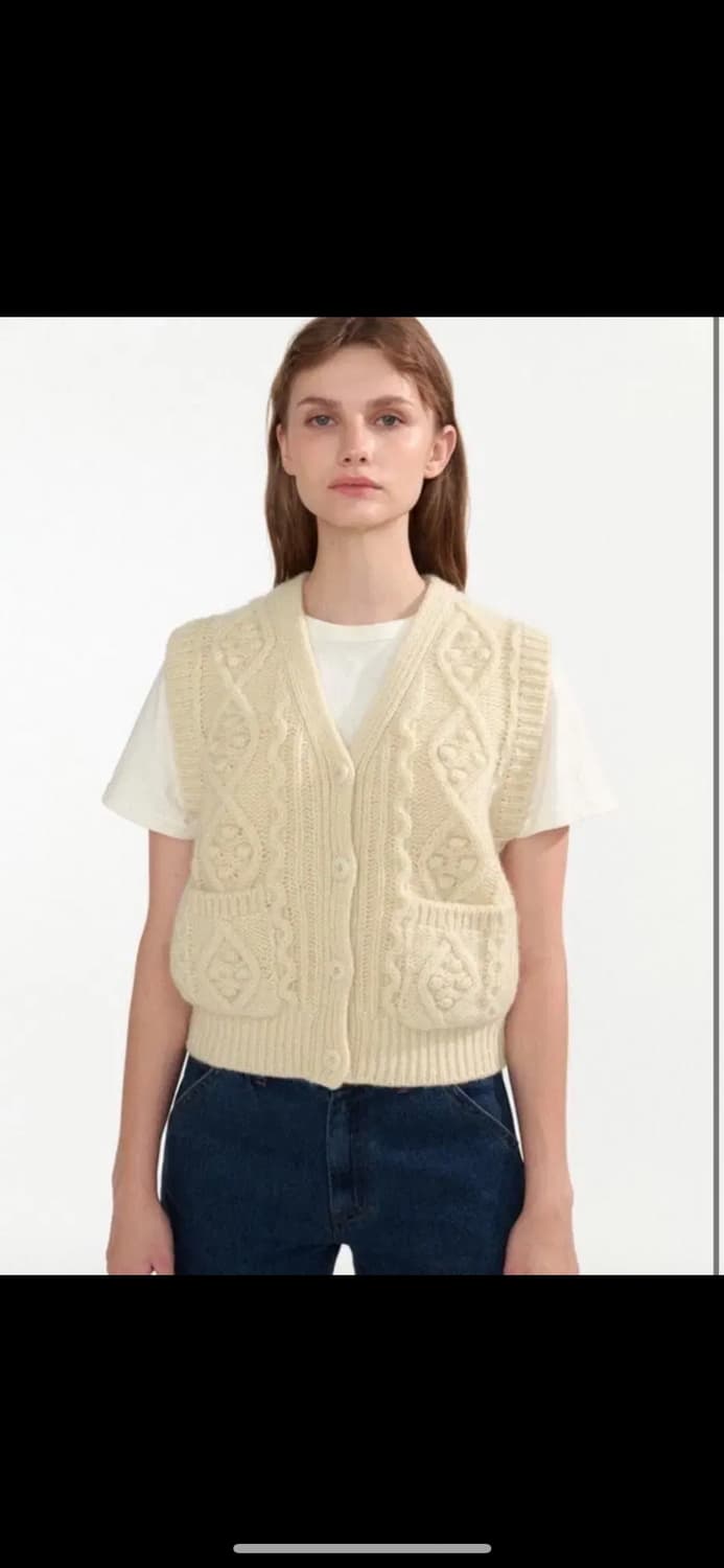 낫띵리튼 컨츄리 케이블 니트 조끼 상품이미지1