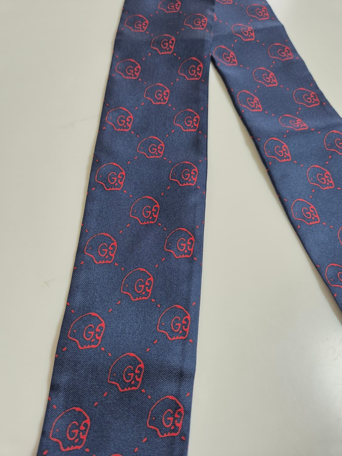 구찌 트윌리 고스트 무늬 상품이미지4