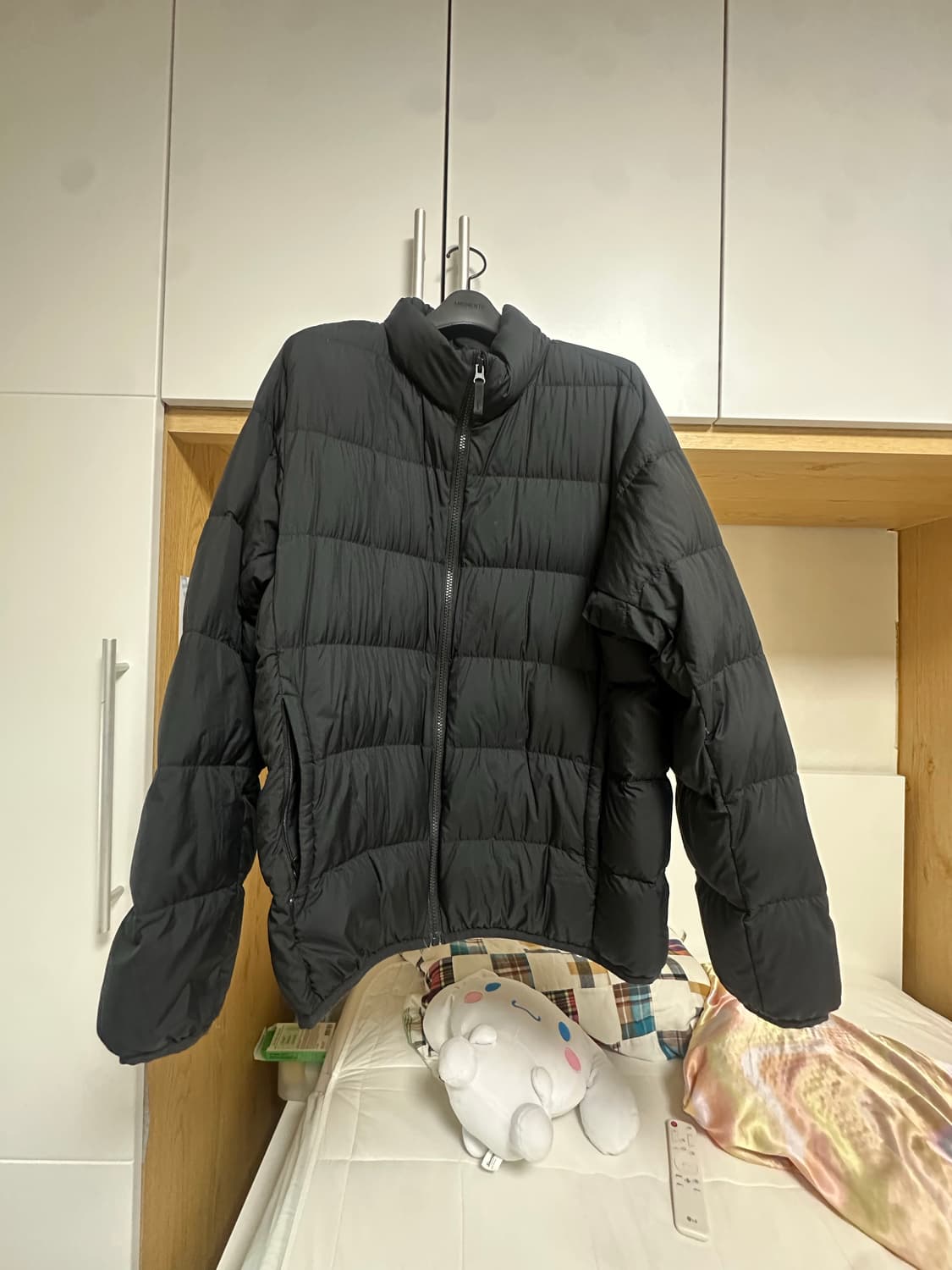 유니클로 울트라 라이트 다운 블랙 상품이미지1