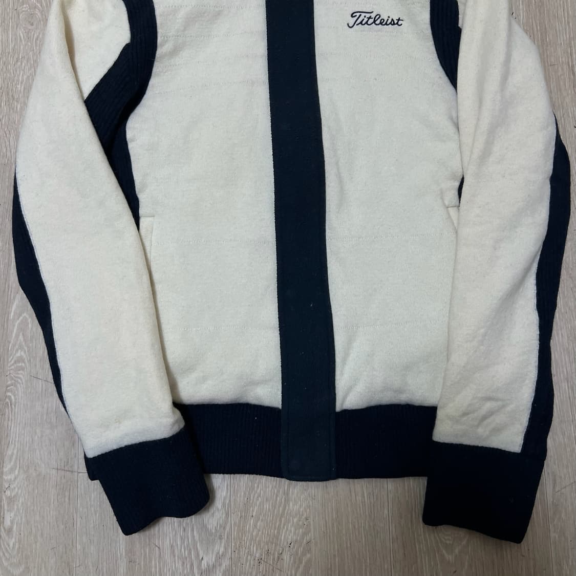 타이틀리스트 여성 골프웨어 방풍 하이넥 니트집업 L/100  상품이미지4