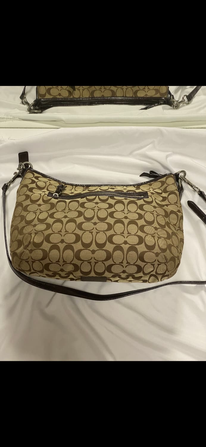 코치 시그니처 숄더백 호보백 상품이미지2