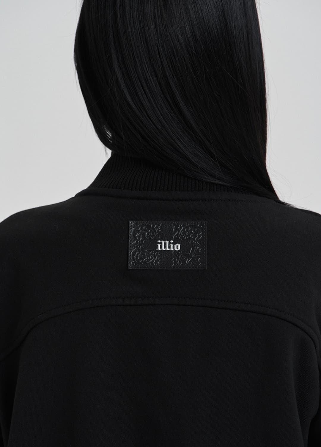 일리오 black highneck jersey blouson 하이넥블루종 상품이미지5