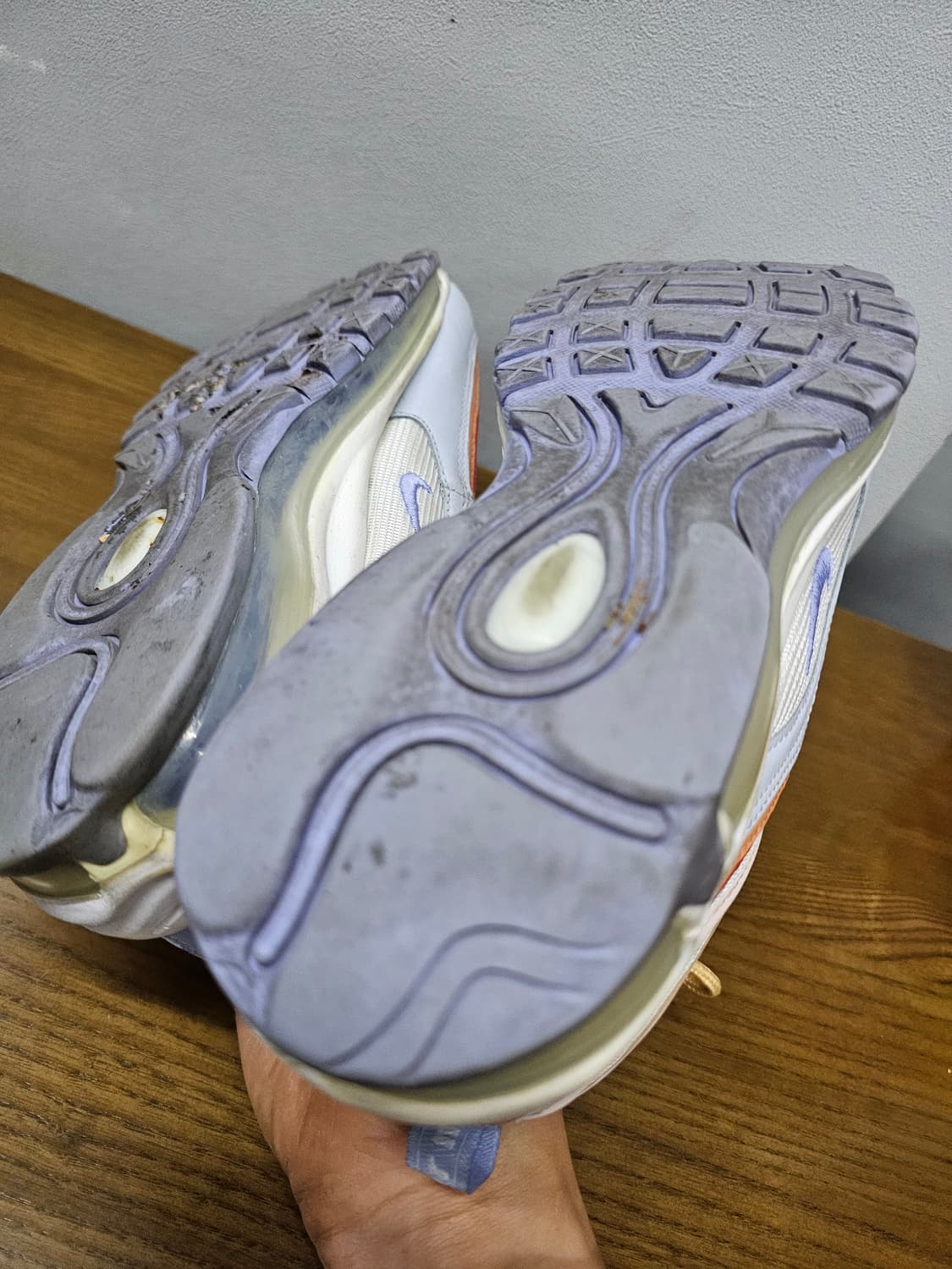 나이키 에어맥스97 우먼스 라이트 시슬 상품이미지9