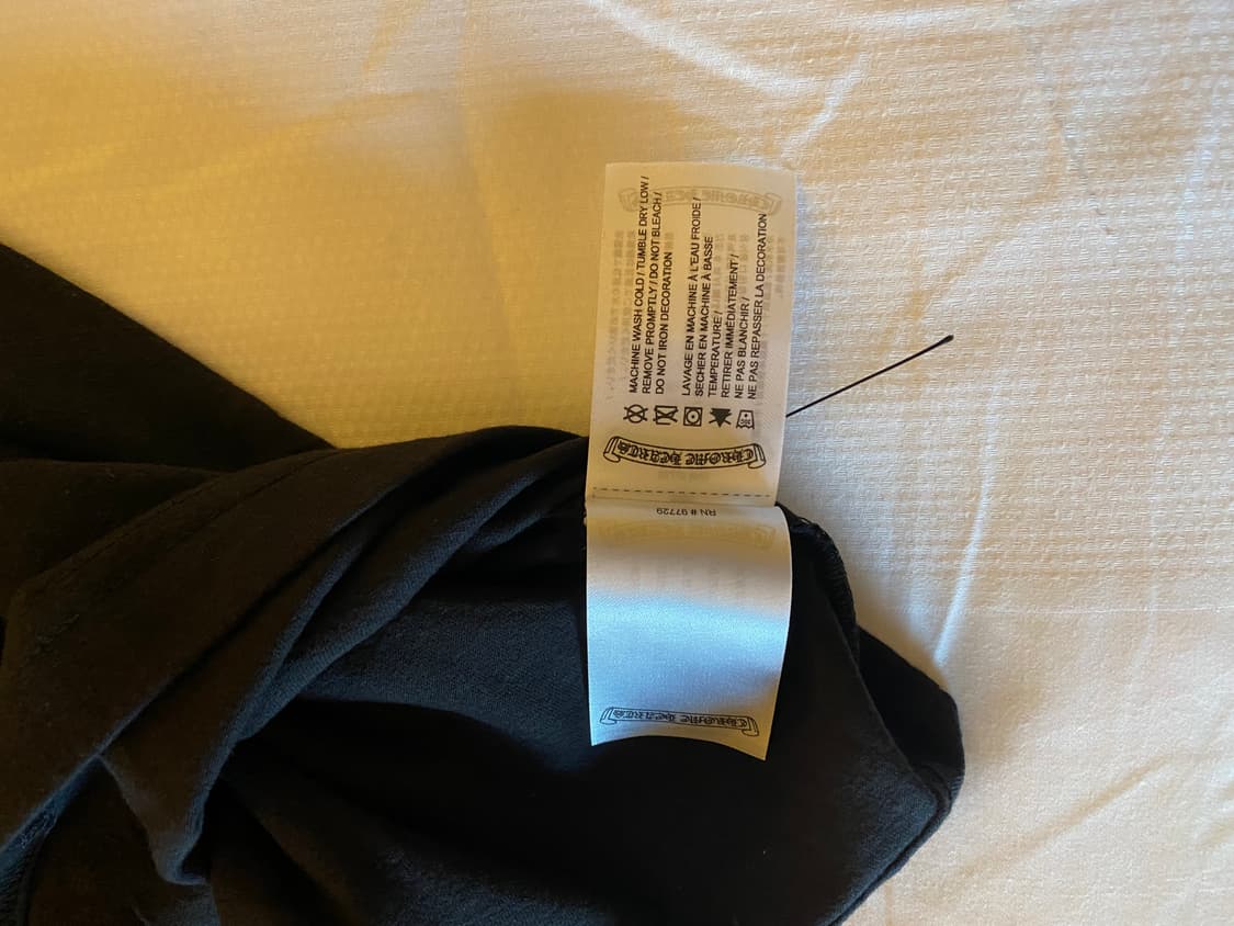 (새싱품/XL) 크롬하츠 넥로고 롱슬리브 상품이미지4