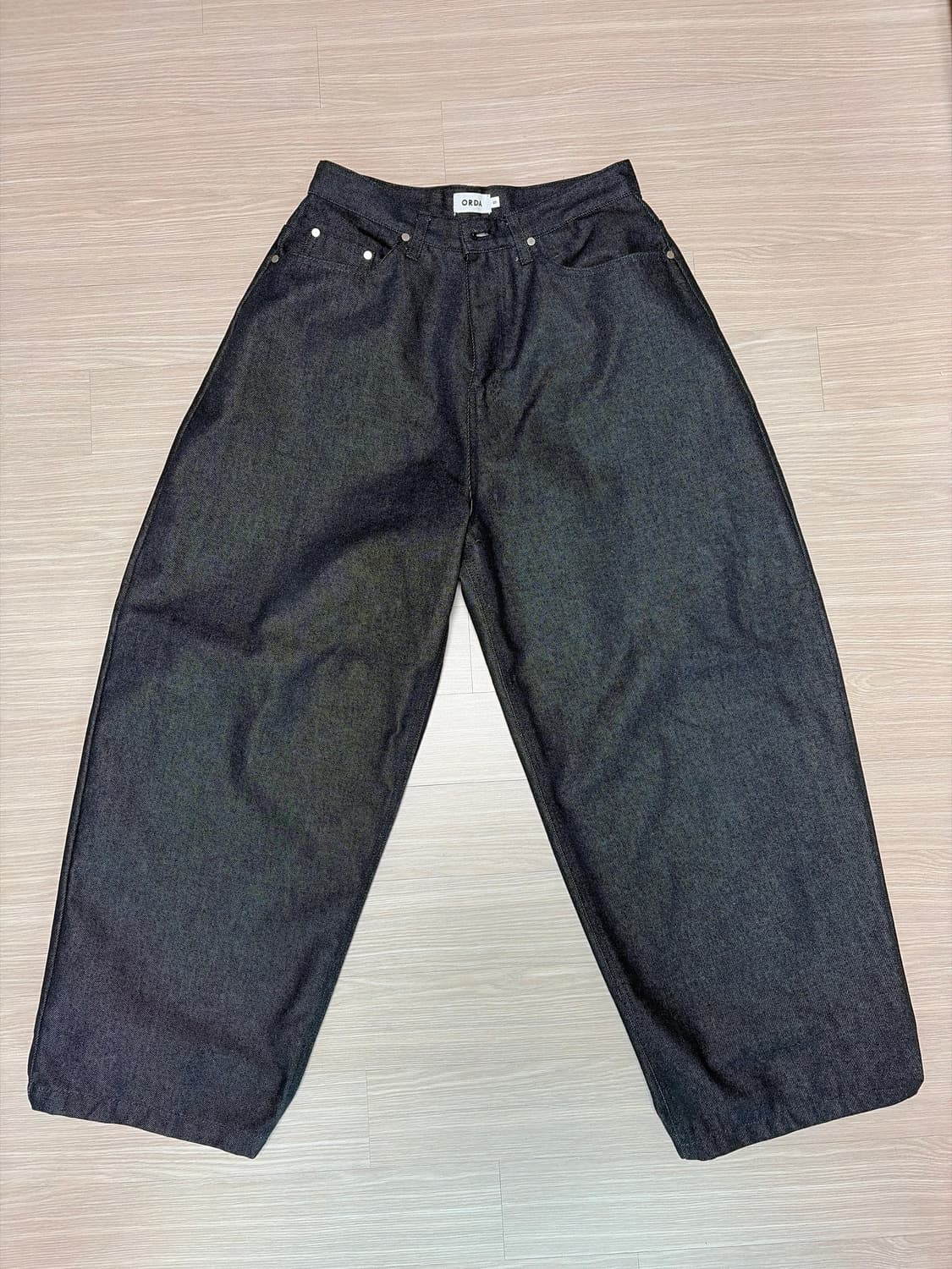 벌룬핏 논페이드 인디고 생지데님 상품이미지1