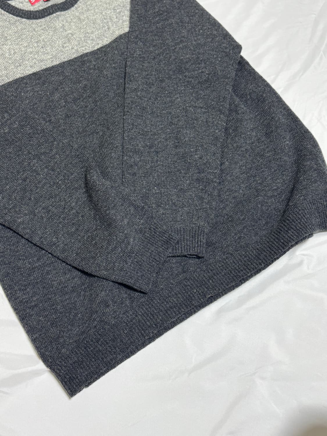 00s 올드슈프림 니트 상품이미지5