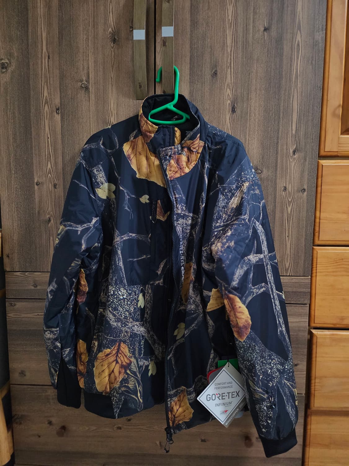 디미토x아이더 블랙트리 인슐레이트 자켓 S사이즈 판매 상품이미지4