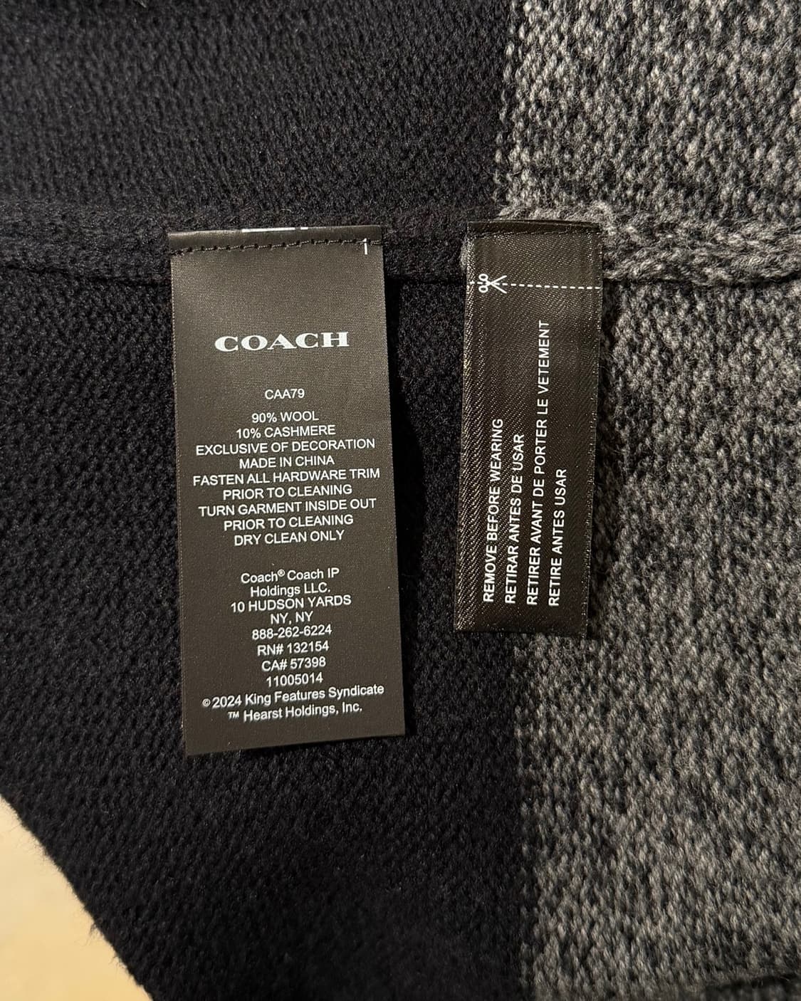 코치 x 뽀빠이 블랙 울 블랜드 브이넥 가디건 상품이미지8