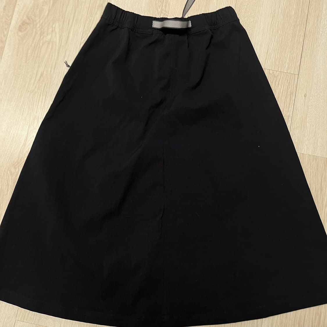 나이키 ACG 블랙 미디 스커트 상품이미지5