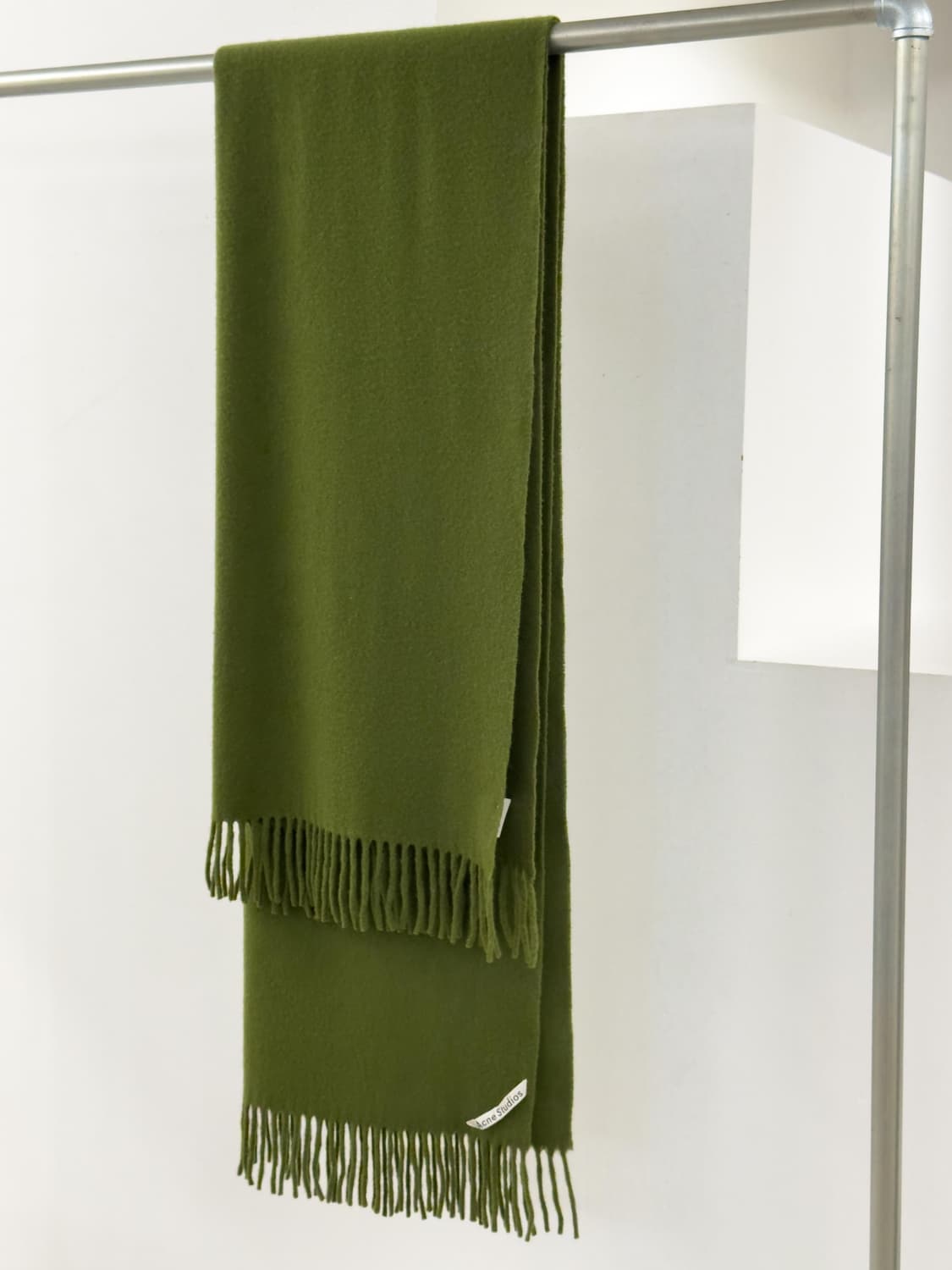 아크네 스튜디오 머플러 상품이미지3