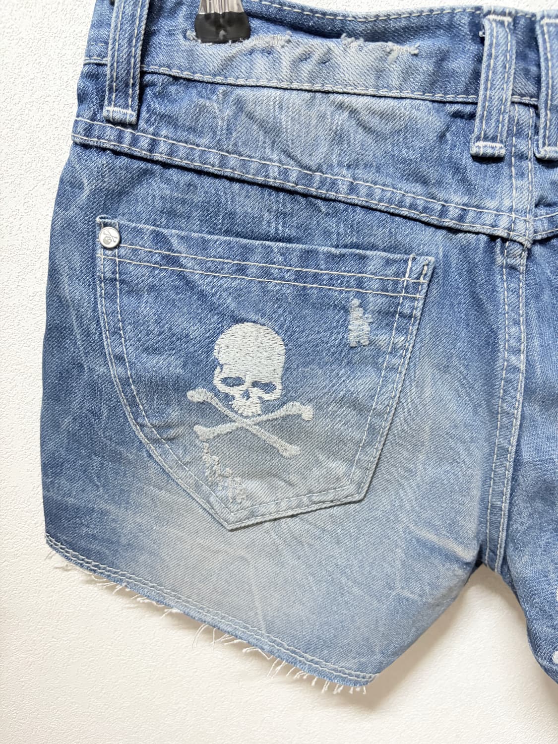 스컬 데미지 데님 숏팬츠 상품이미지5