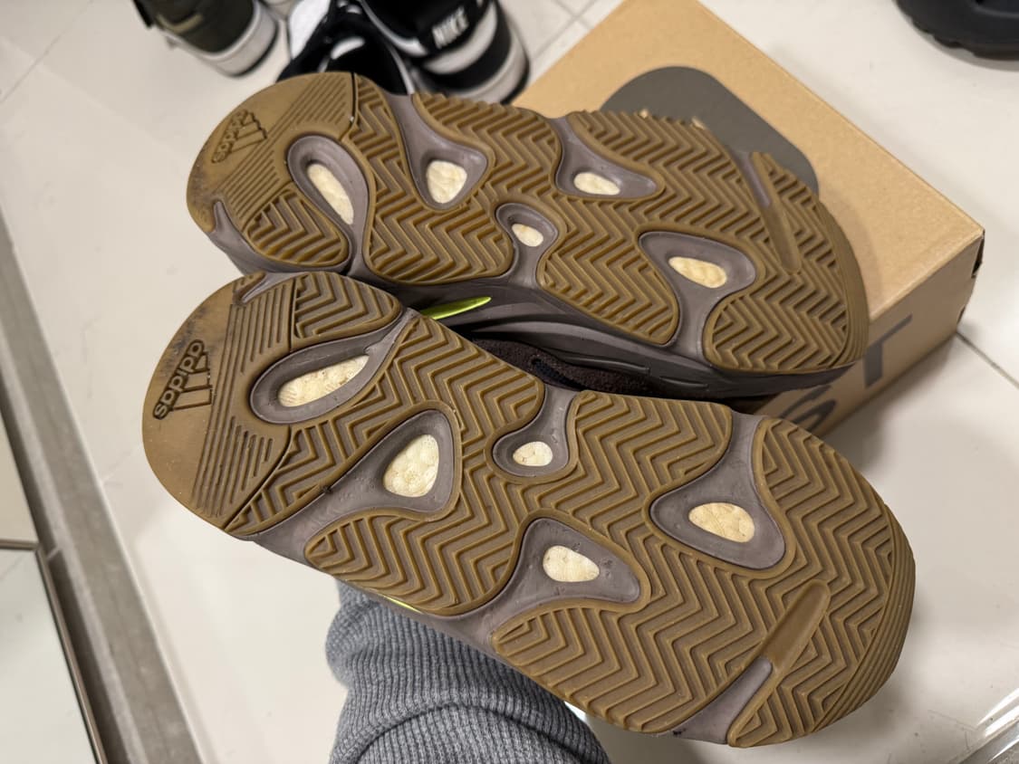 이지부스트 700 모브 260 상품이미지3