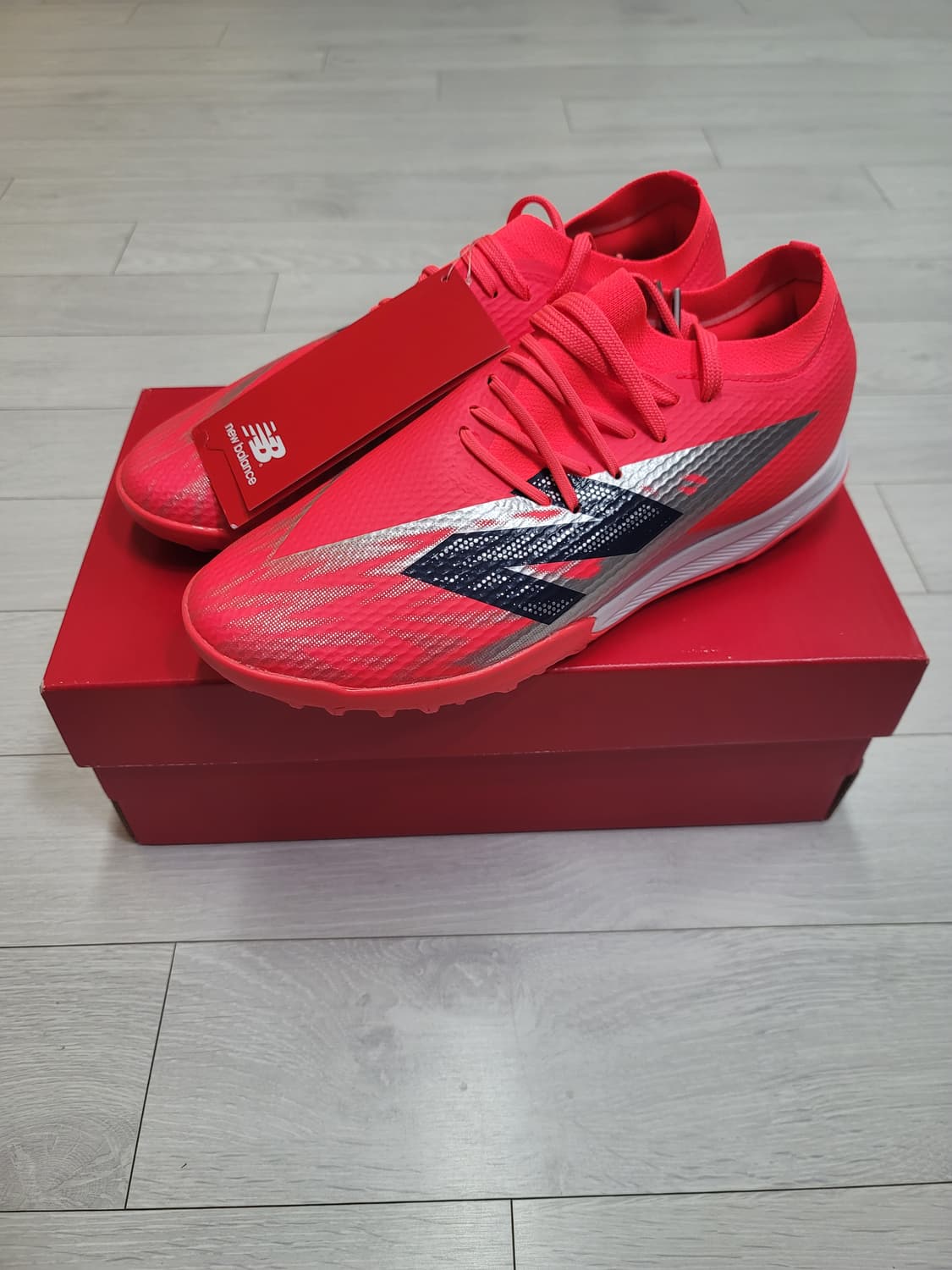 (260)뉴발란스 풋살화 퓨론 V8 팀(남성,2E)TF[대전직거래도가능] 상품이미지3