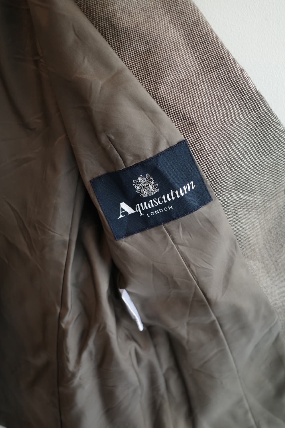 Aquascutum 아쿠아스큐텀 원버튼 울자켓 상품이미지4