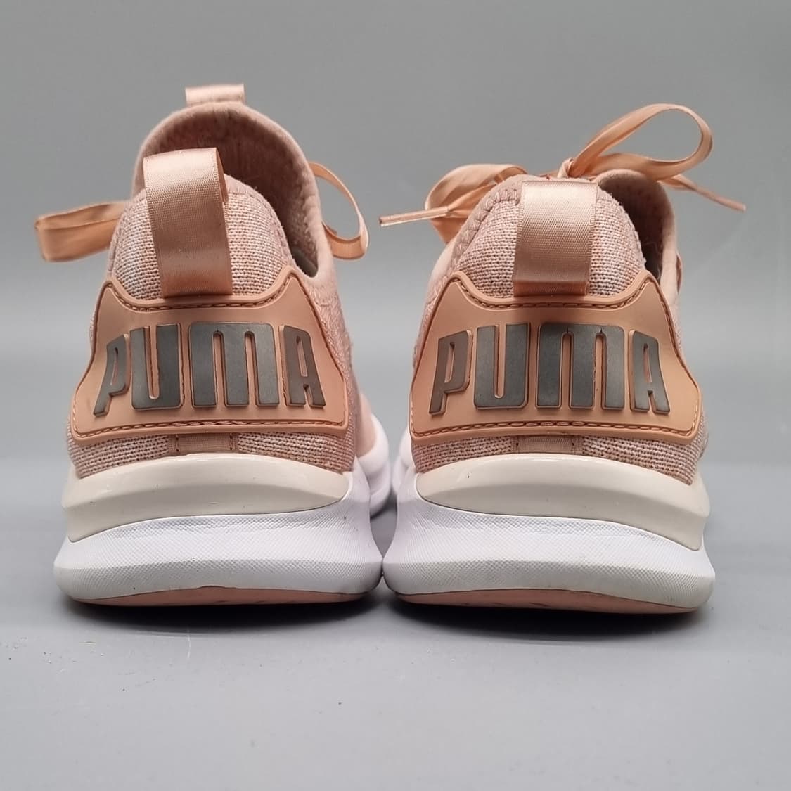 푸마 이그나이트 여성런닝화230 상품이미지4