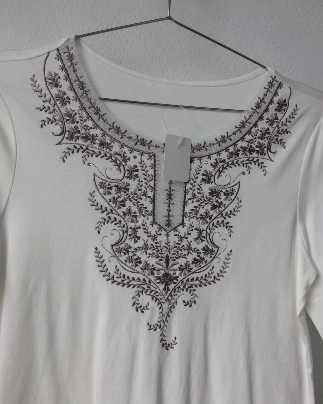 Tribal pattern point t shirt 상품이미지4