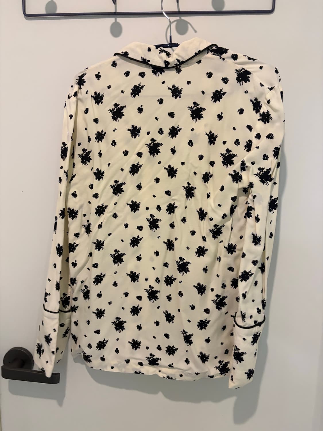 앤아더 블라우스 상품이미지2