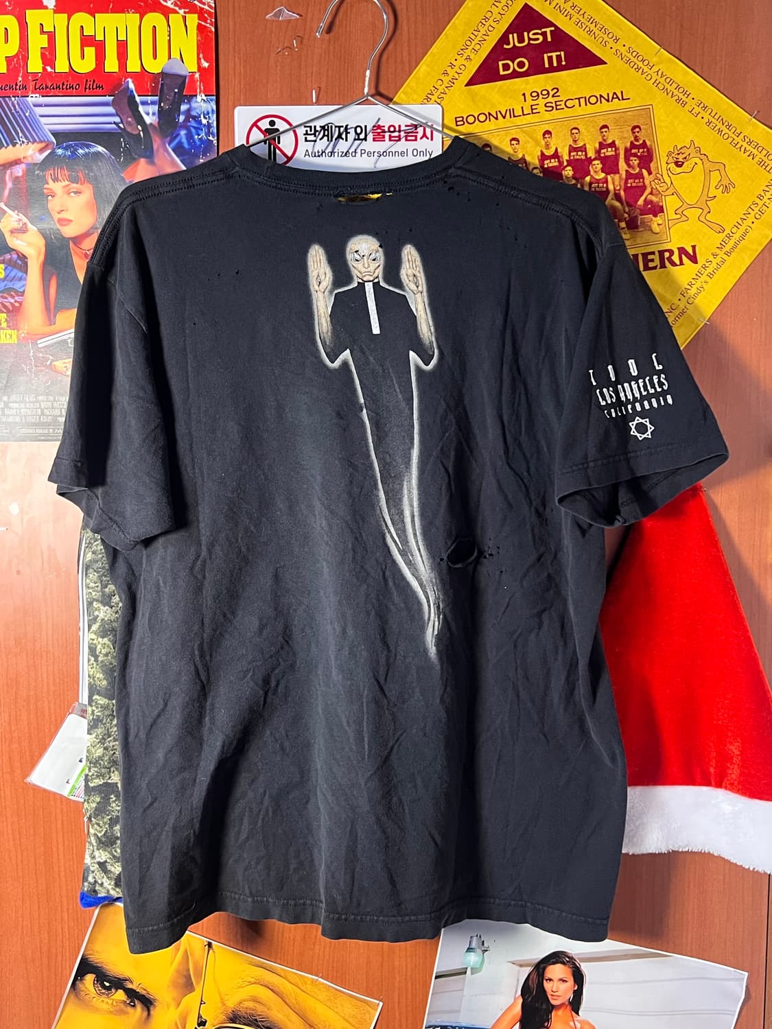 10’s Trashed Tool Tour Shirt 상품이미지3