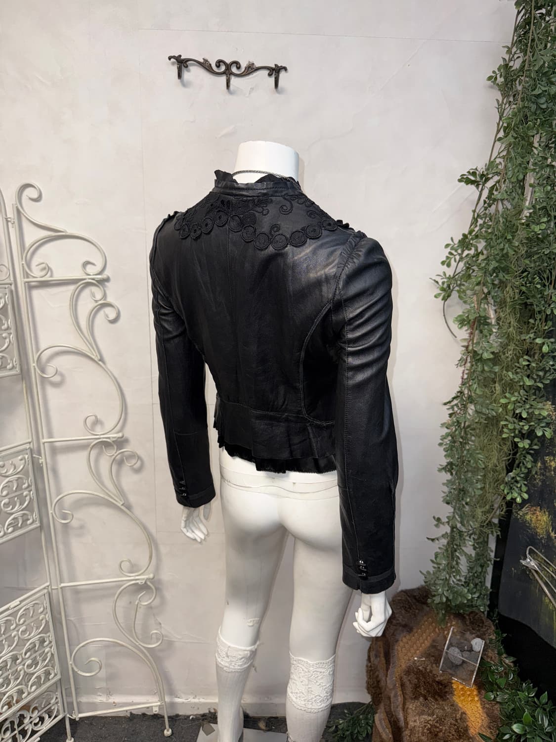 Black lamb skin button lace buckle jk 상품이미지6