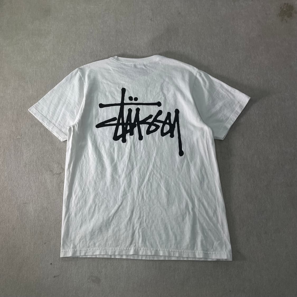 95 스투시 베이직로고 반팔 티셔츠 상품이미지1