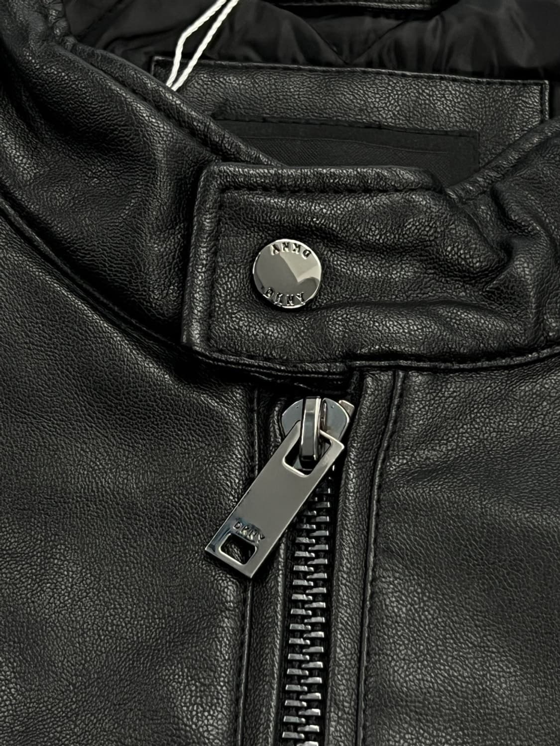 DKNY 페이크 레더 봄버 자켓 상품이미지6