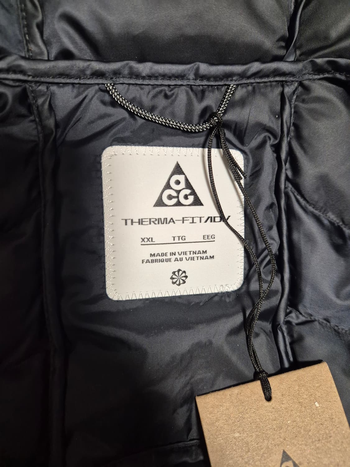 acg 라바 플로우 xxl 팝니다.  상품이미지4