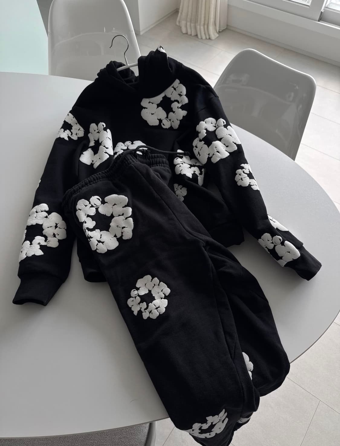 데님티어스 블랙 후디 셋업 상품이미지1