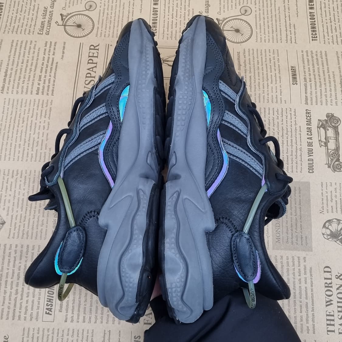 아디다스 오즈위고 운동화245 상품이미지5