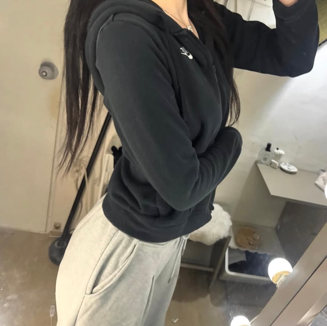 나이키 스우시로고 후드집업 🖤🤍 상품이미지2