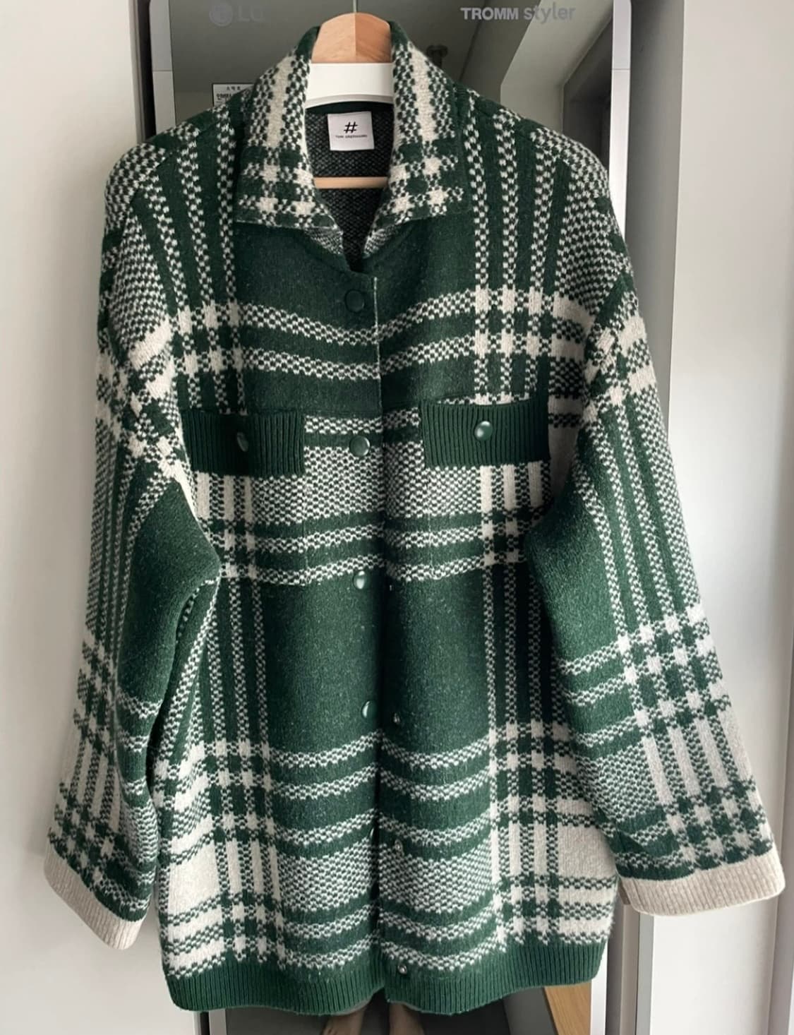톰그레이하운드 체크 니트 코트 상품이미지1