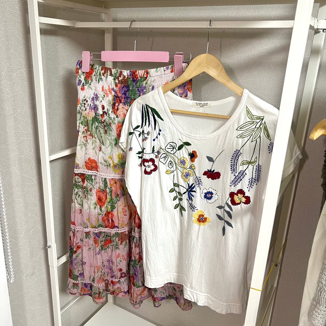 빈티지 플라워 자수 반팔 + 플라워 롱스커트 2개 코디세트 상품이미지3